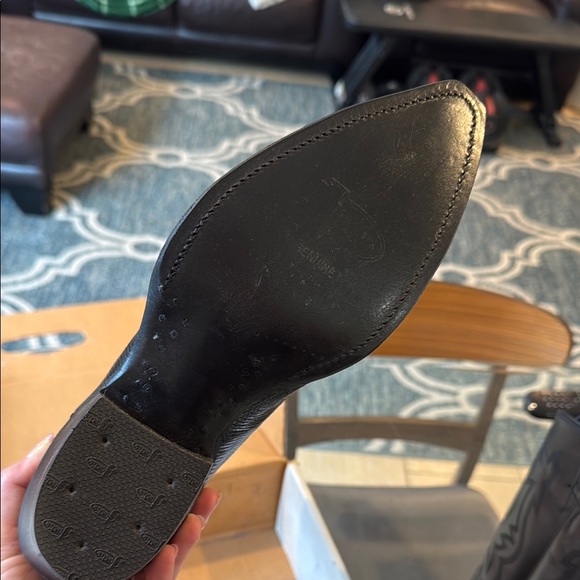 Black Justin Cowboy Boots - Picture 7 of 13